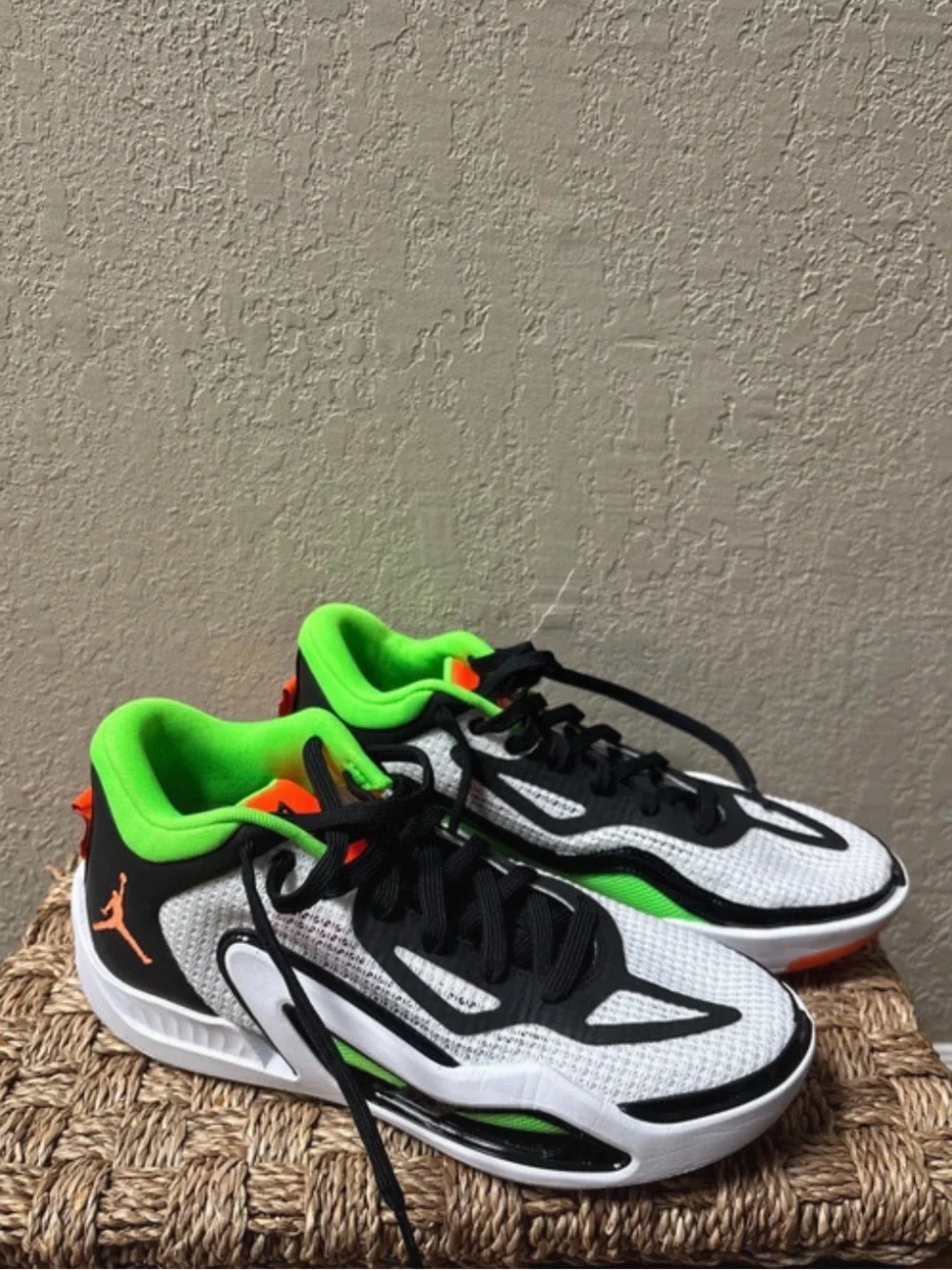 Nike Air Jordan Tatum 1 Home Team Sneakers
